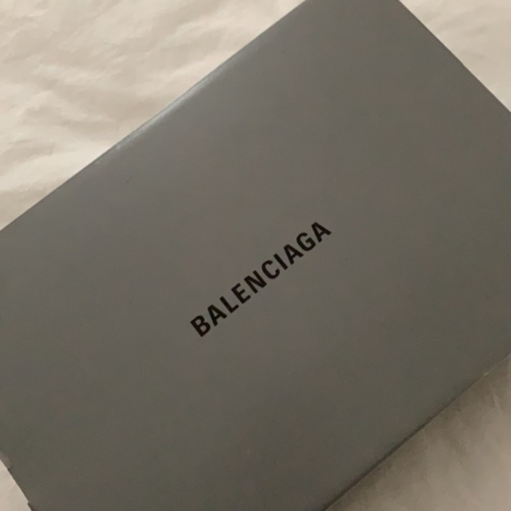 BALENCIAGA SPEED RUNNERS - Picture 3 of 7